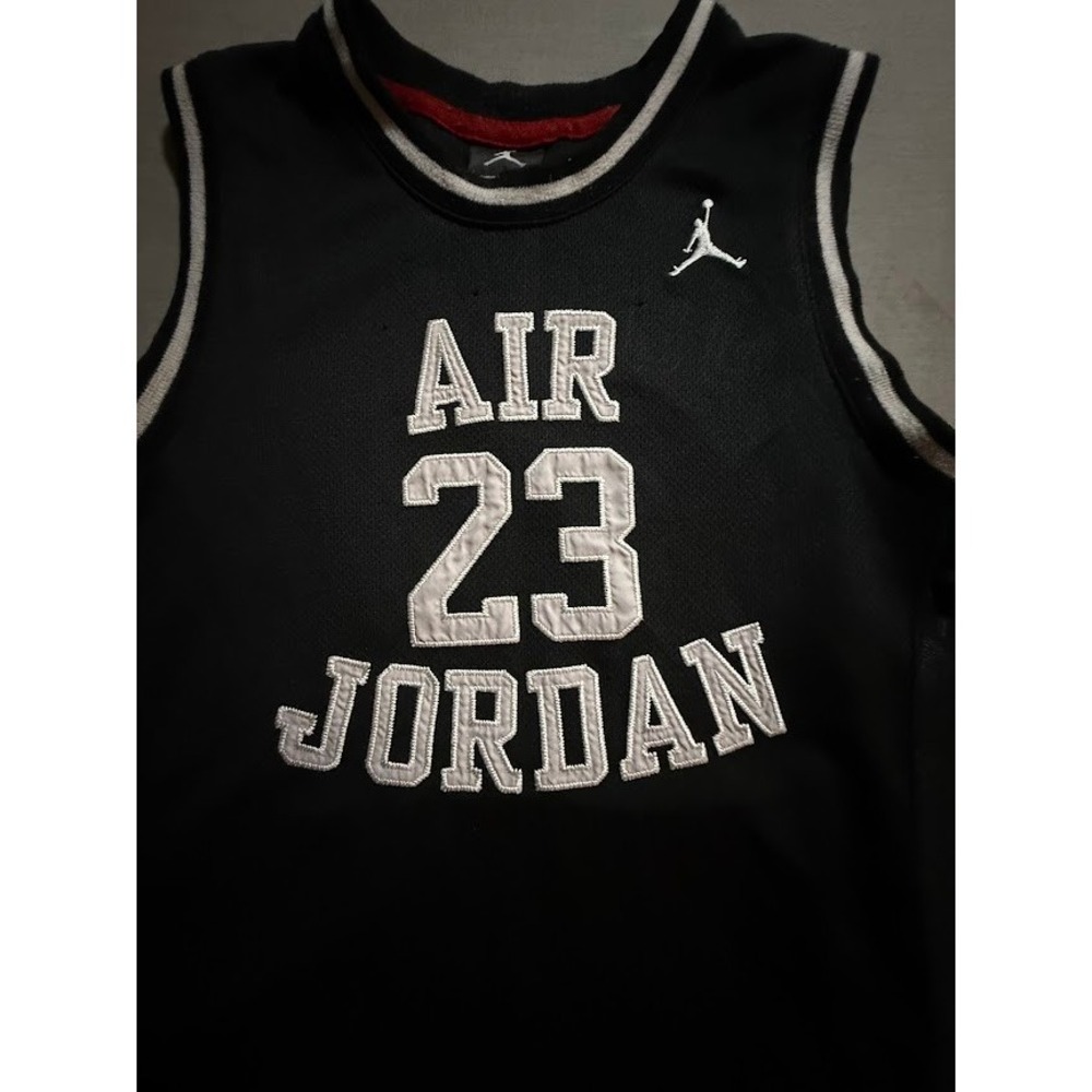 Air Jordan Black Basketball Jersey AIR #23 Sewn Boys Large Sleeveless‎ - Picture 2 of 9